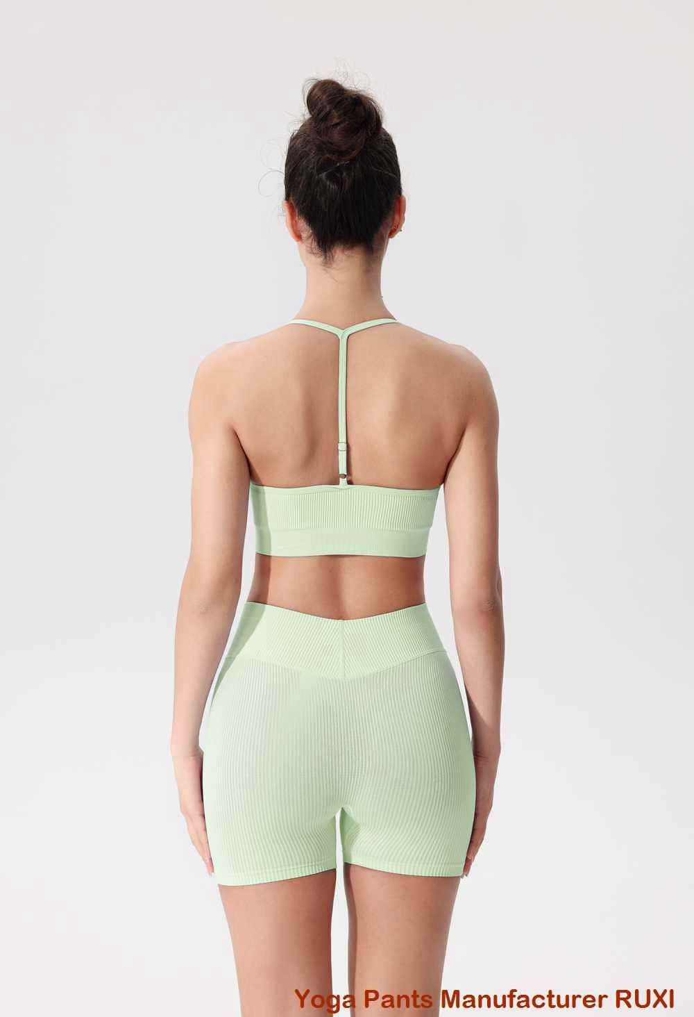 أفضل شورتات الجولف للرجال الكبار