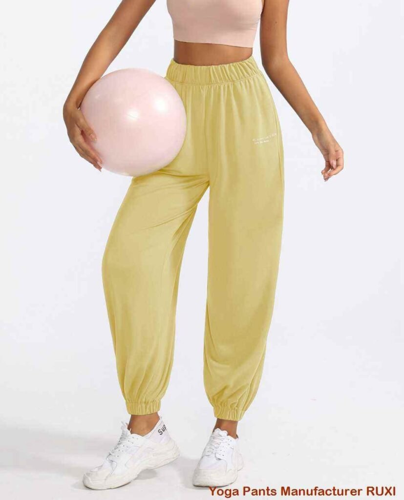 سترة رياضية بيضاء RUXI st2391