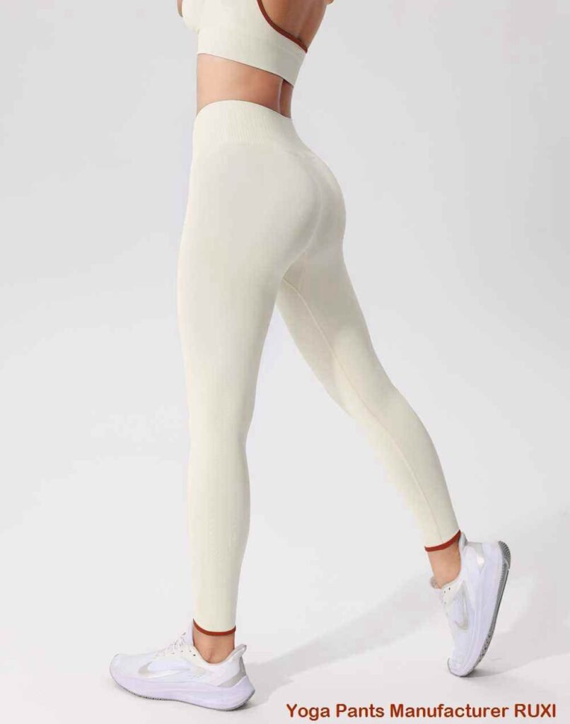 شورت يوغا فضفاض RUXI st3589