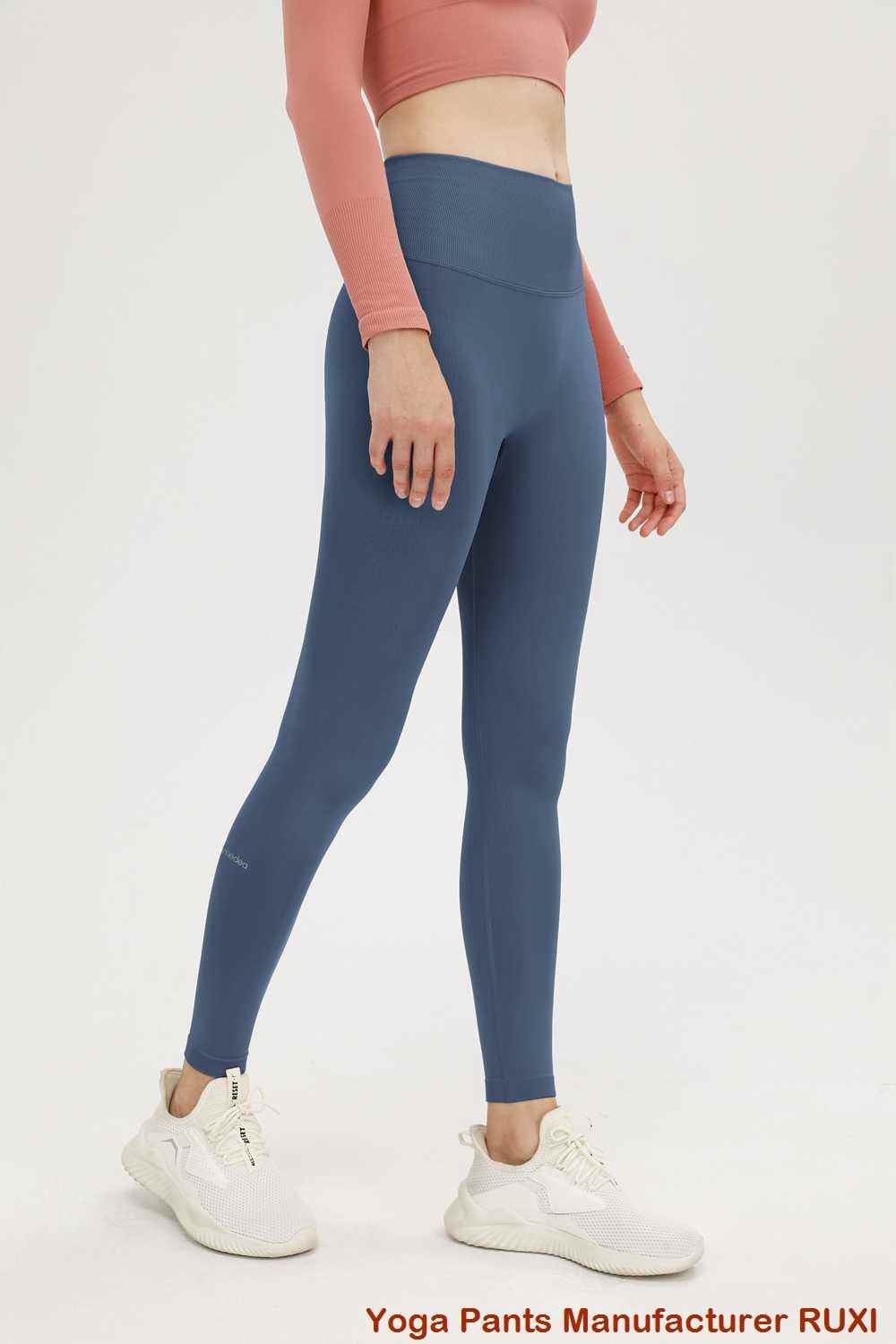 شورت ركوب الدراجات باللون الأزرق