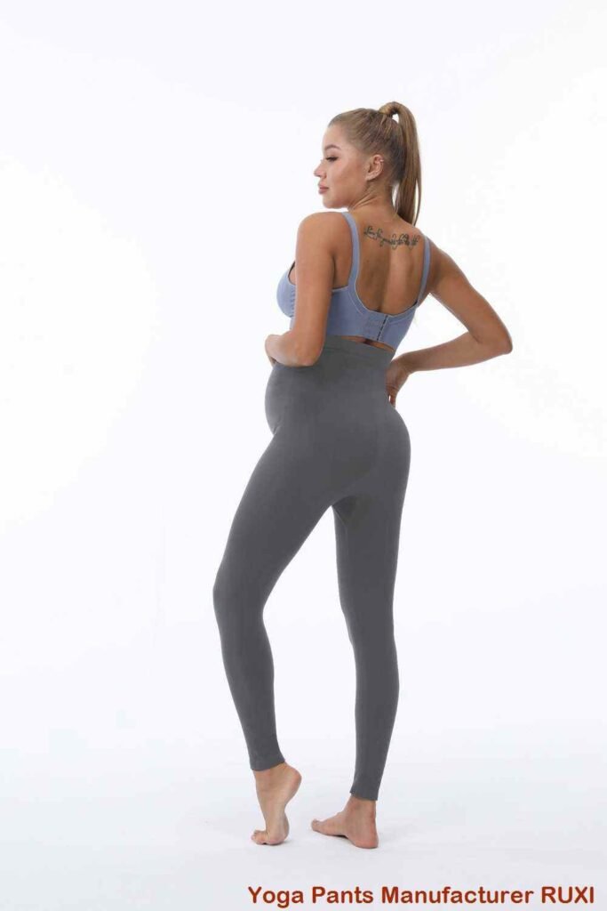 شورت جولف نسائي مع جيوب RUXI