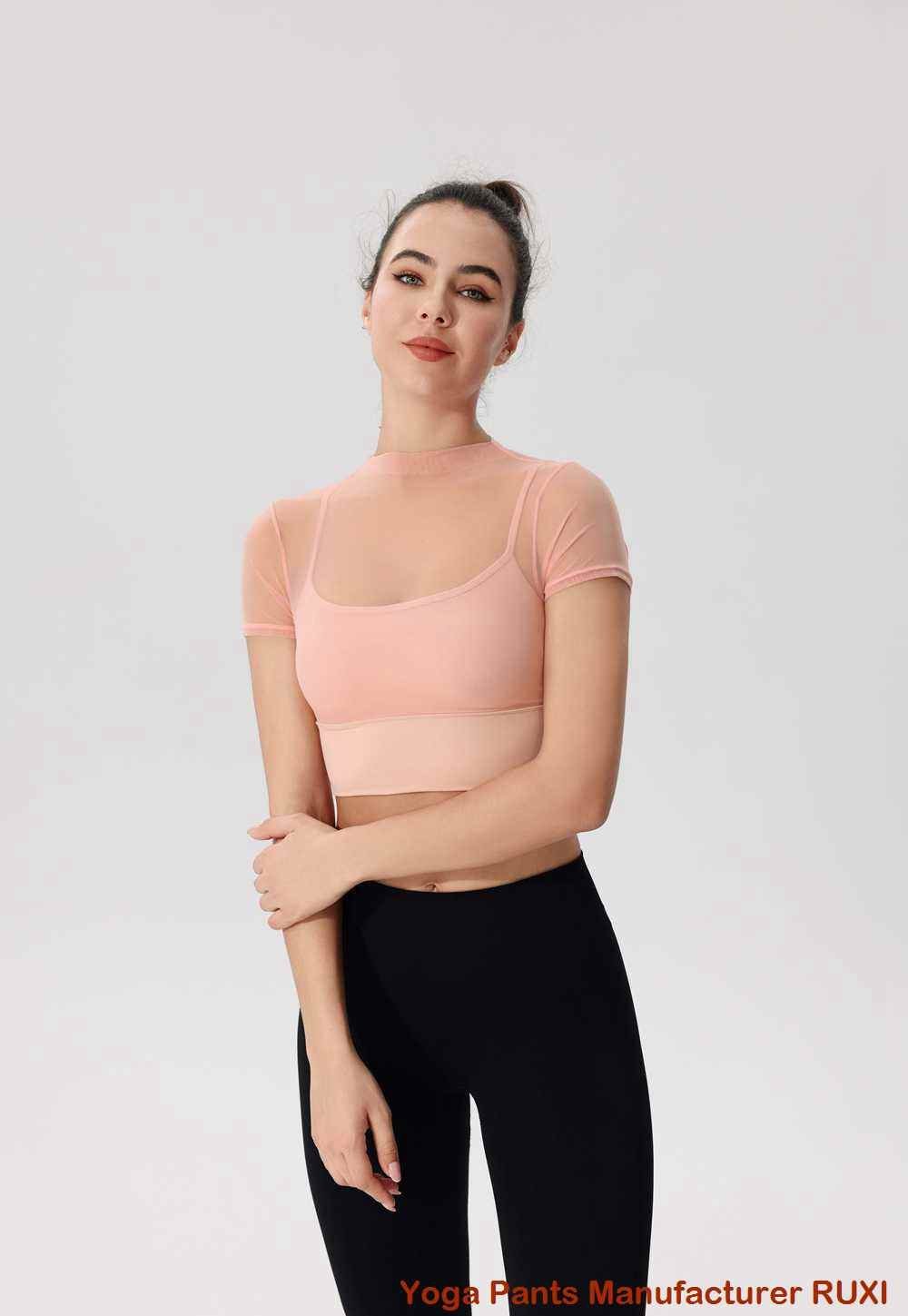 حمالة صدر رياضية مبطنة بشكل خفيف