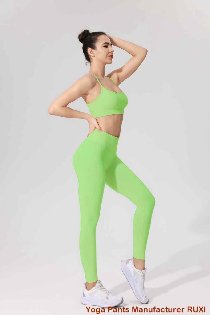 بنطال ضيق مضلع RUXI st48